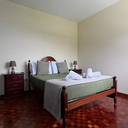 Cabo Girao With Sea Views And Hot Tub For 8 Guests Holiday home