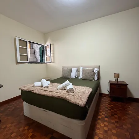 Cabo Girao With Sea Views And Hot Tub For 8 Guests